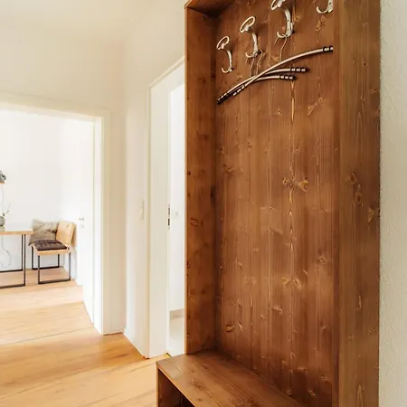 Bodeapartment 1-4 * Elend